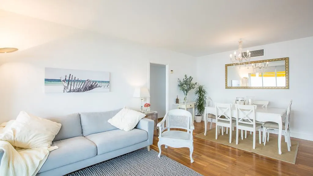 Gava 2 Beachfront Penthouse