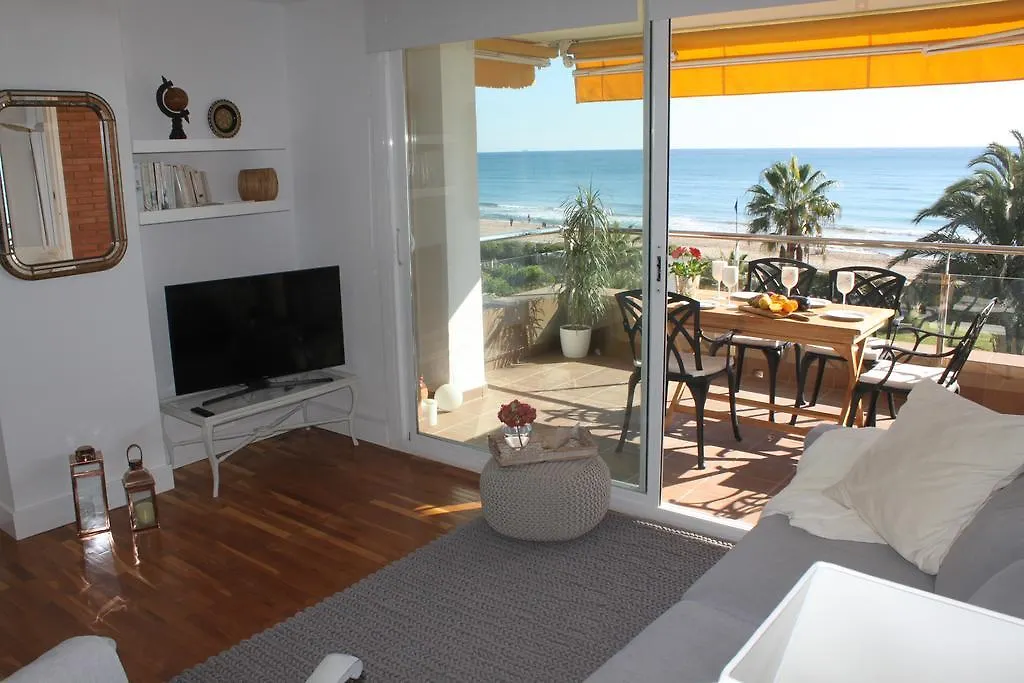 Gava 2 Beachfront Penthouse 0*,